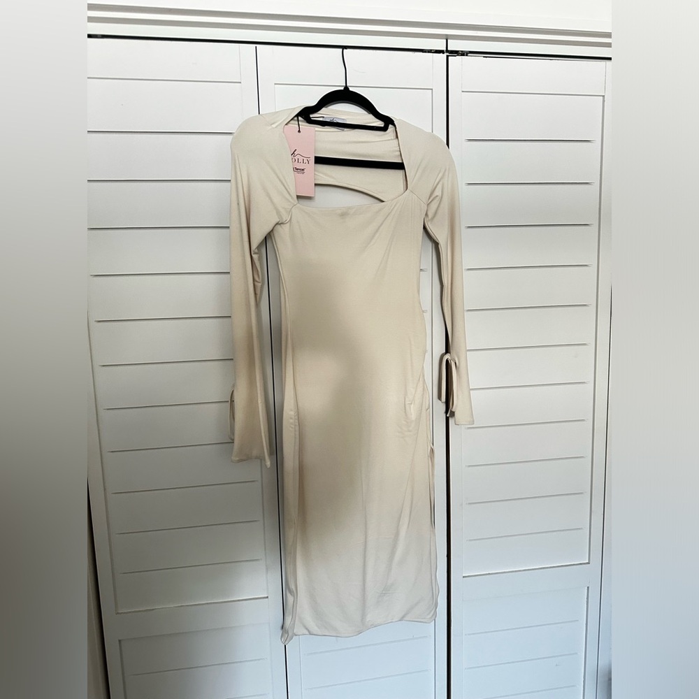 Oh Polly long sleeve dress never worn